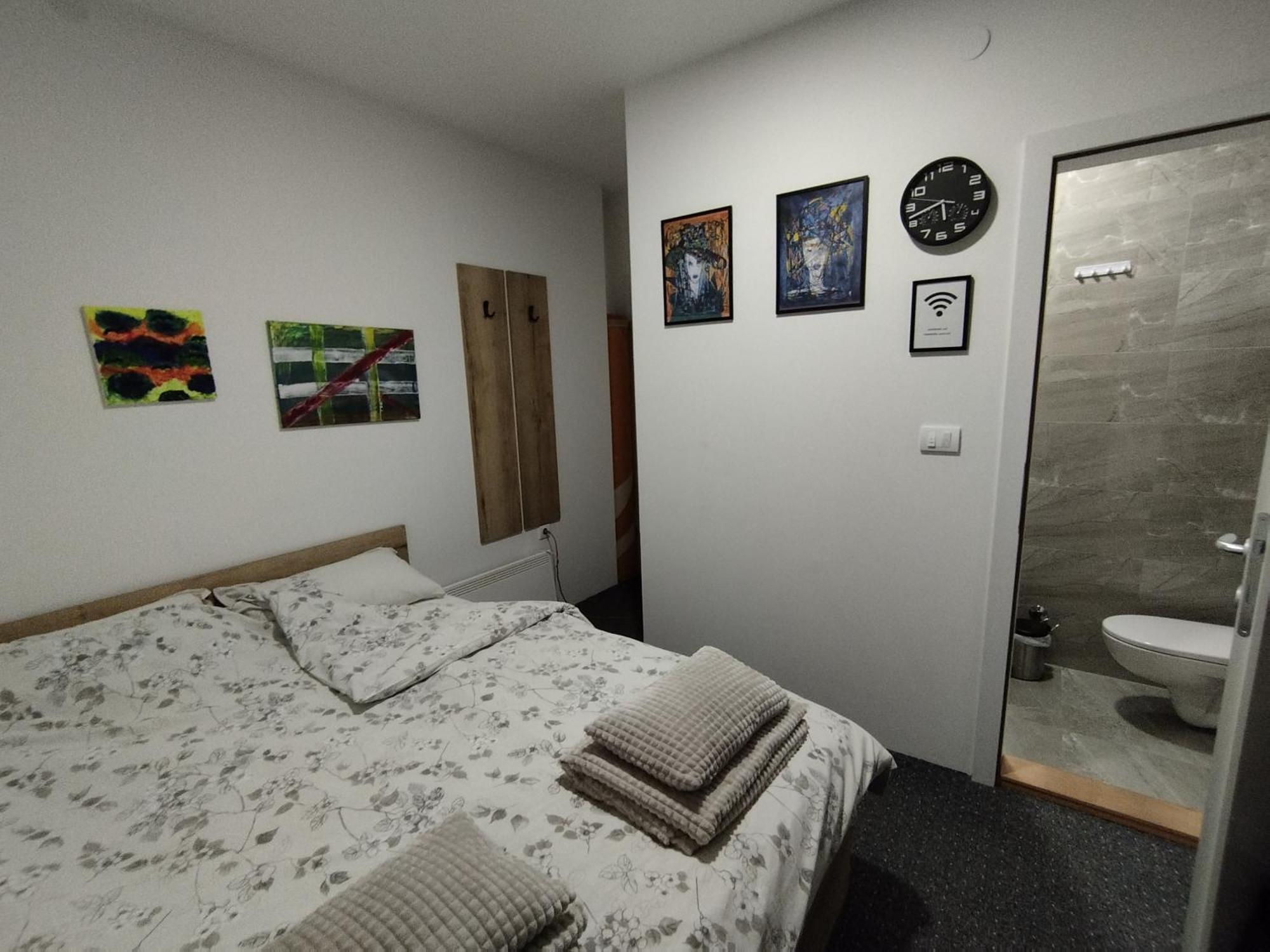 Apartmani Exit 페일 외부 사진